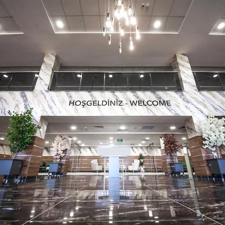 Hotel Qayser Deluxe 4*