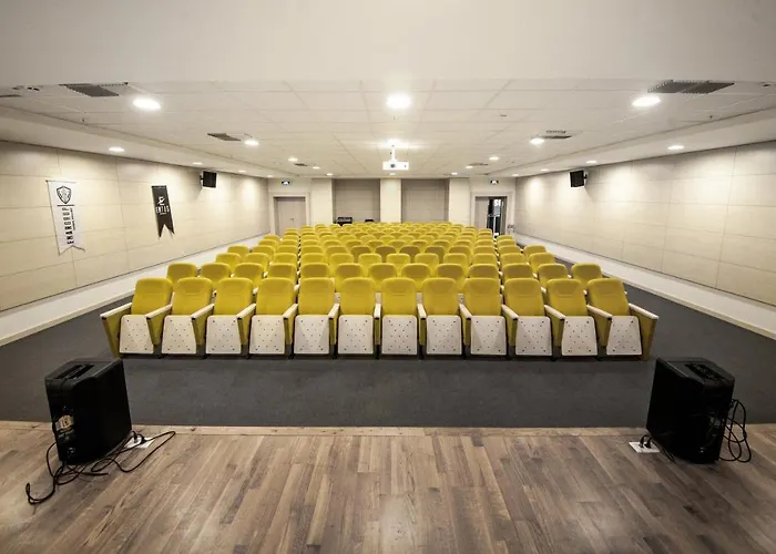 Qayser Deluxe Hotel Balqash